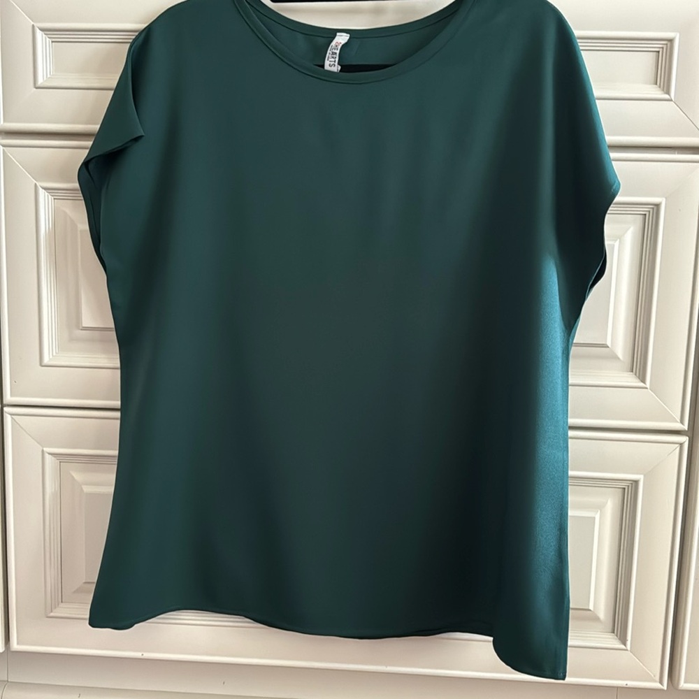 Women’s blouse